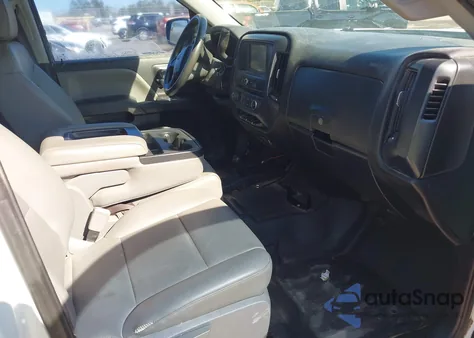 2017 Chevrolet Silverado 1500 Wt z USA, uszkodzony, nr VIN 1GCUKNEC8HF133450